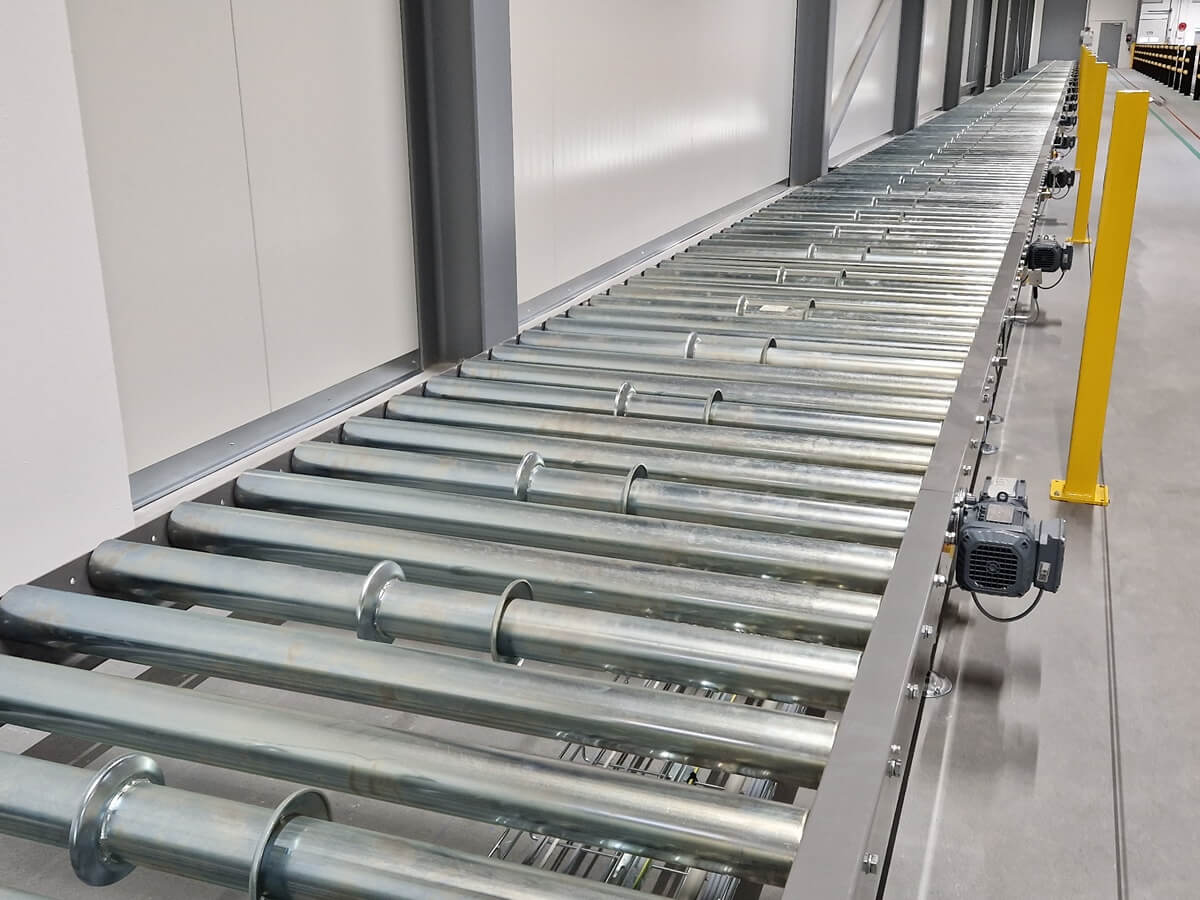 Pallet Roller Conveyors: Smooth and Controlled Handling